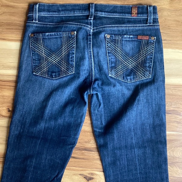 💋CLEAROUT 7FAM Crop Mia - Picture 2 of 6